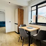 Apartment Minani *